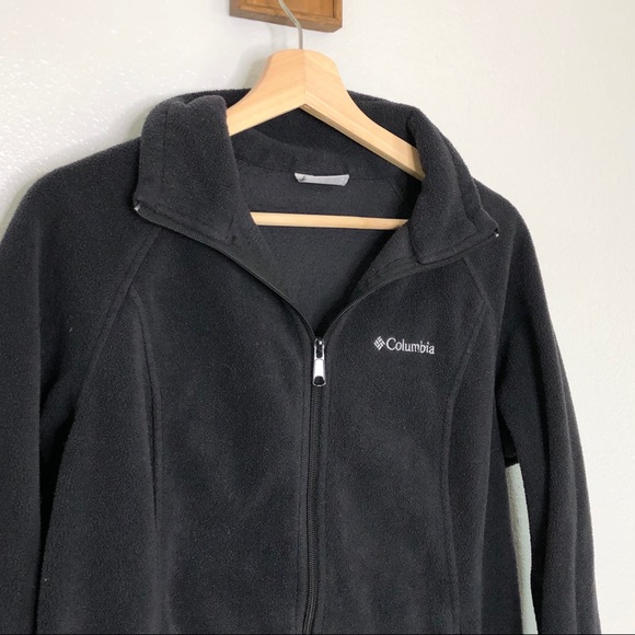 Columbia black zip up fleece jacket with pockets - Picture 2 of 7